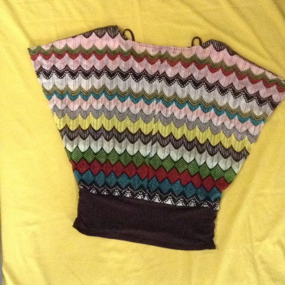 Multi colored top - Picture 2 of 5